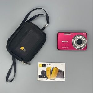 Pink Kodak EasyShare M532 14 MP Digital Camera with 4x Optical Zoom